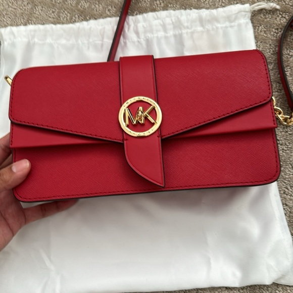 Michael Kors Red Greenwich Medium Saffiano Leather Shoulder Bag - Picture 4 of 15